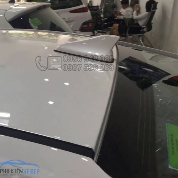 Đồ chơi xe hơi, phụ kiện ô tô, trang trí xe hơi