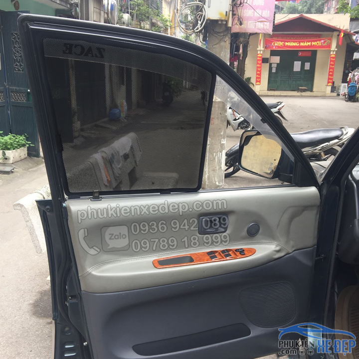 Đồ chơi xe hơi, phụ kiện ô tô, trang trí xe hơi