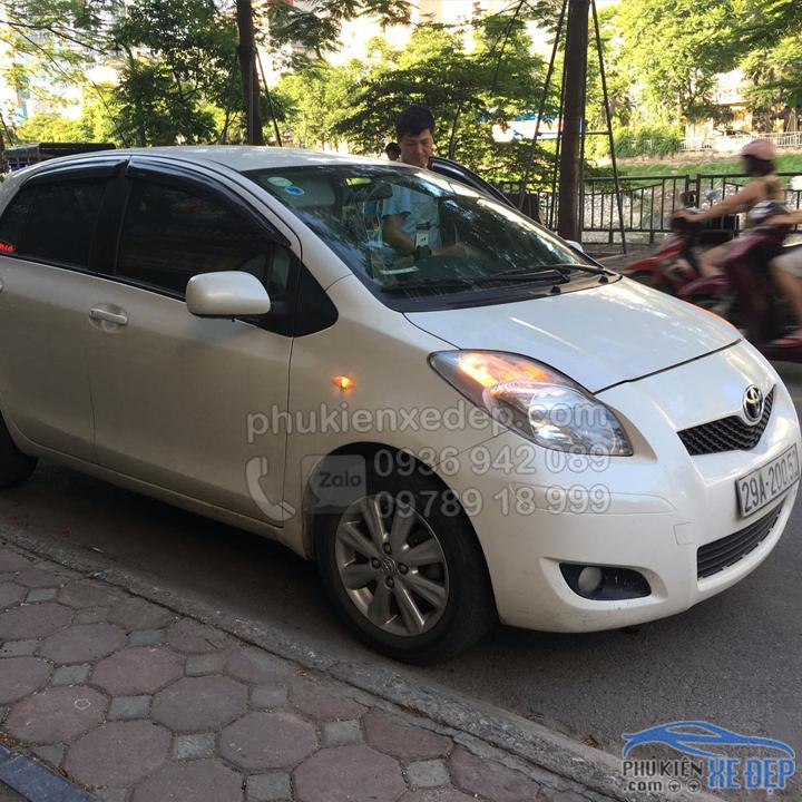 Toyota Yaris 2007-2012 Hatchback đầu xe