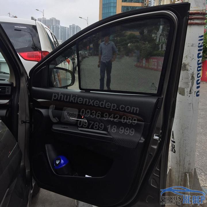 Suzuki Ertiga 2019-2020 - Cửa trước phải