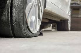 Máy bơm lốp xe ô tô phải phù hợp với kích thước lốp xe