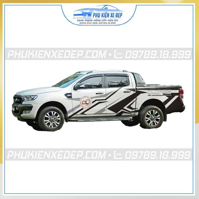 Tem-Xe-O-To-Ford-Ranger-The-Thao-0048