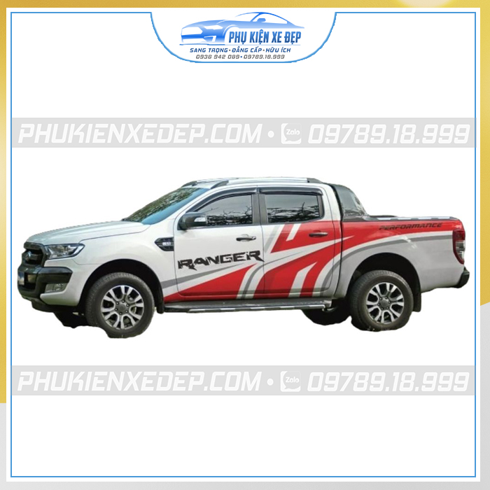 Tem-Xe-O-To-Ford-Ranger-The-Thao-0053